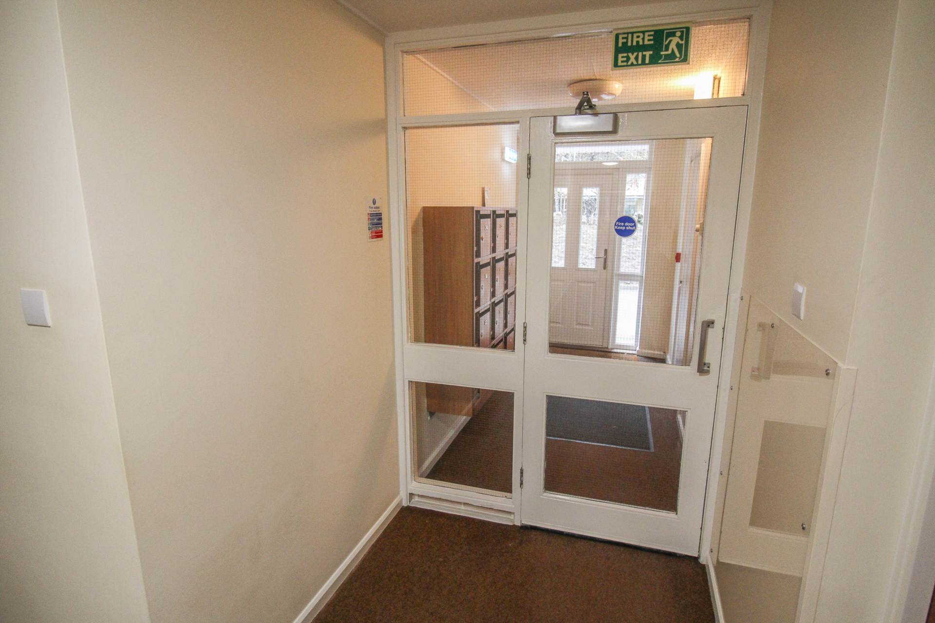 Weston-super-Mare**100 Yards From Beach**Highly Regarded Development**, Image 14