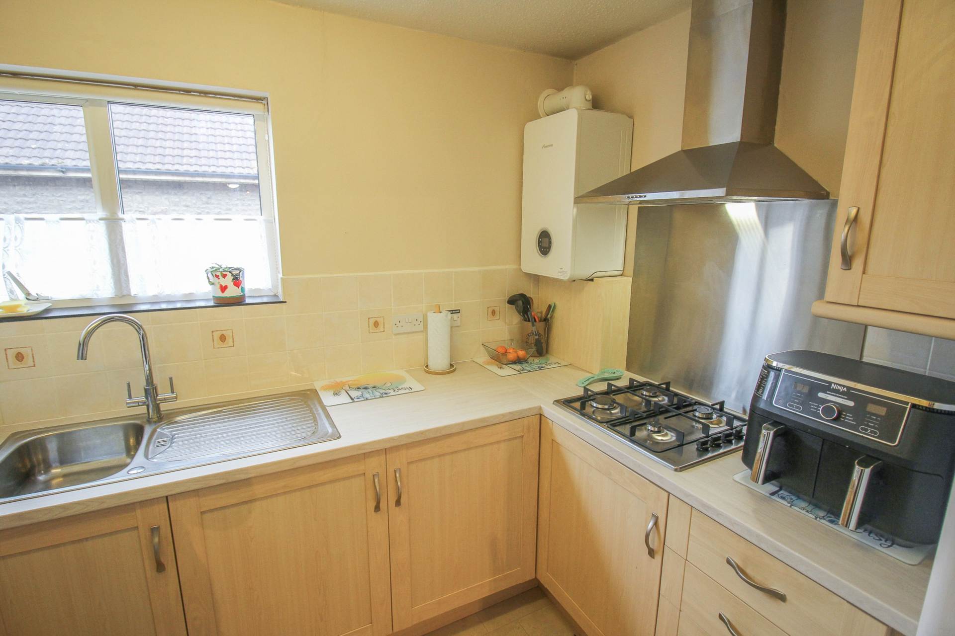 Weston-super-Mare**100 Yards From Beach**Highly Regarded Development**, Image 6