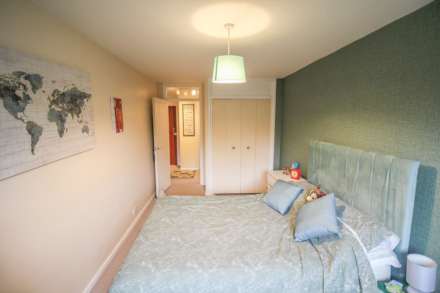 Weston-super-Mare**100 Yards From Beach**Highly Regarded Development**, Image 10