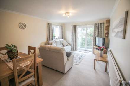 Weston-super-Mare**100 Yards From Beach**Highly Regarded Development**, Image 2