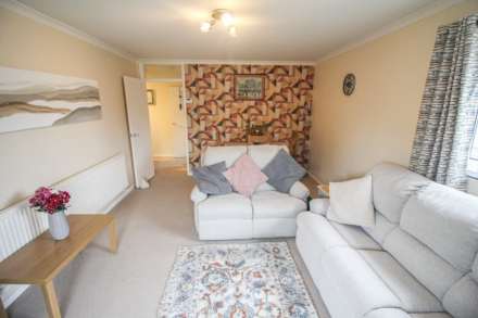Weston-super-Mare**100 Yards From Beach**Highly Regarded Development**, Image 4