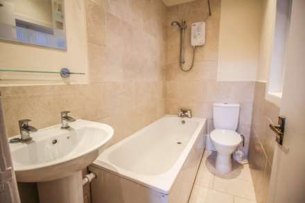 Upper Kewstoke Road**Spacious Ground Floor Flat**Balcony with Sea Views**, Image 8