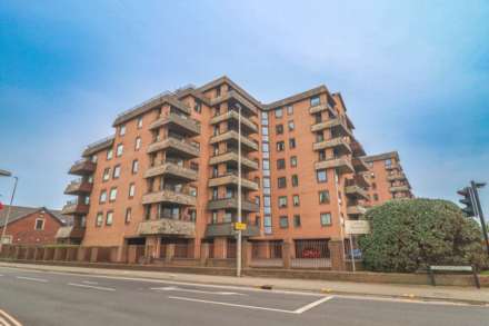 2 Bedroom Flat, Carlton Mansions North, Sea Front
