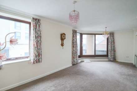 Carlton Mansions North, Sea Front, Image 2