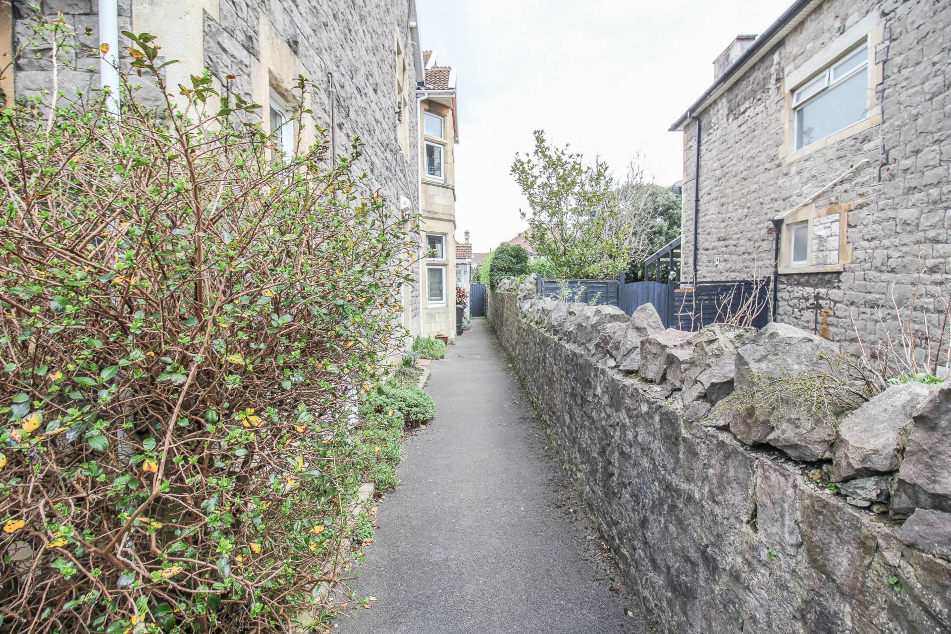 Clarence Grove Road**Exceptional Ground Floor Flat**Two Double Bedrooms**Desirable Location**, Image 17