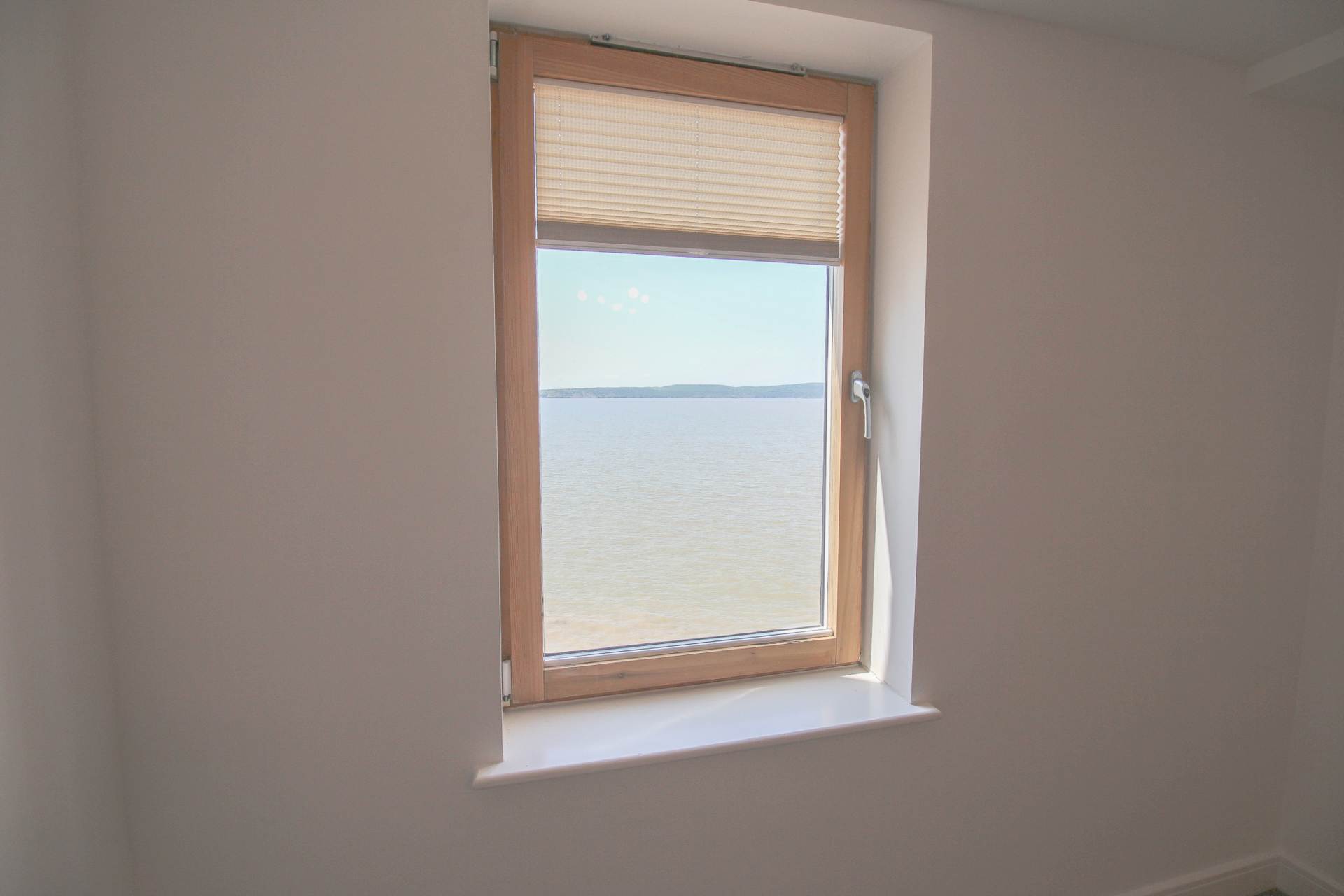 Pruen House*Beautifully Presented*Super Sea Views*, Image 10