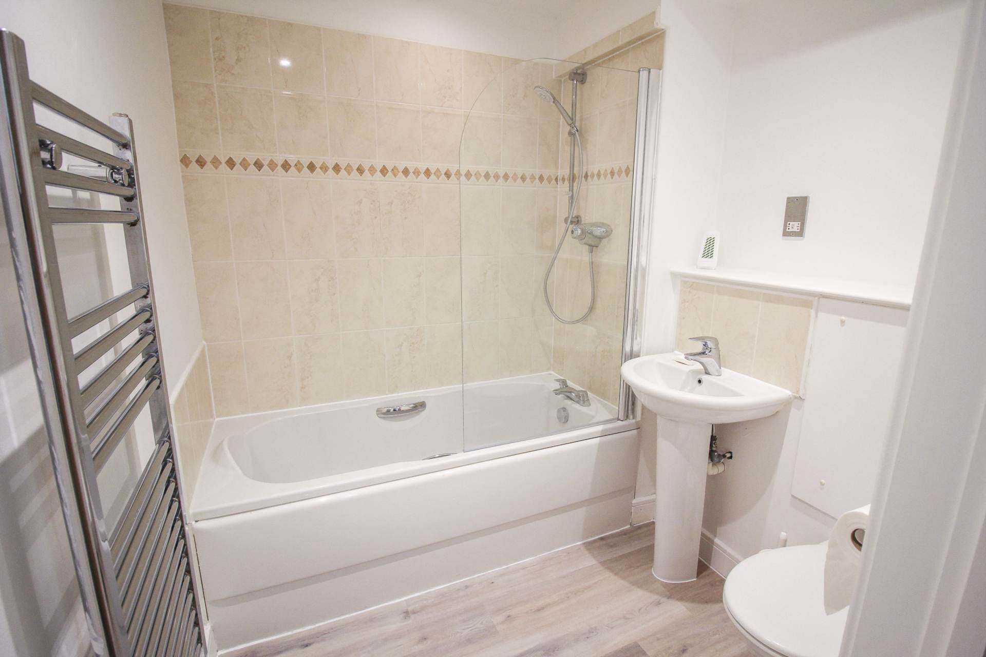 Pruen House*Beautifully Presented*Super Sea Views*, Image 15