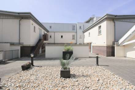 Pruen House*Beautifully Presented*Super Sea Views*