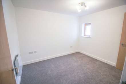 Pruen House*Beautifully Presented*Super Sea Views*, Image 13