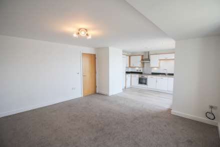 Pruen House*Beautifully Presented*Super Sea Views*, Image 4