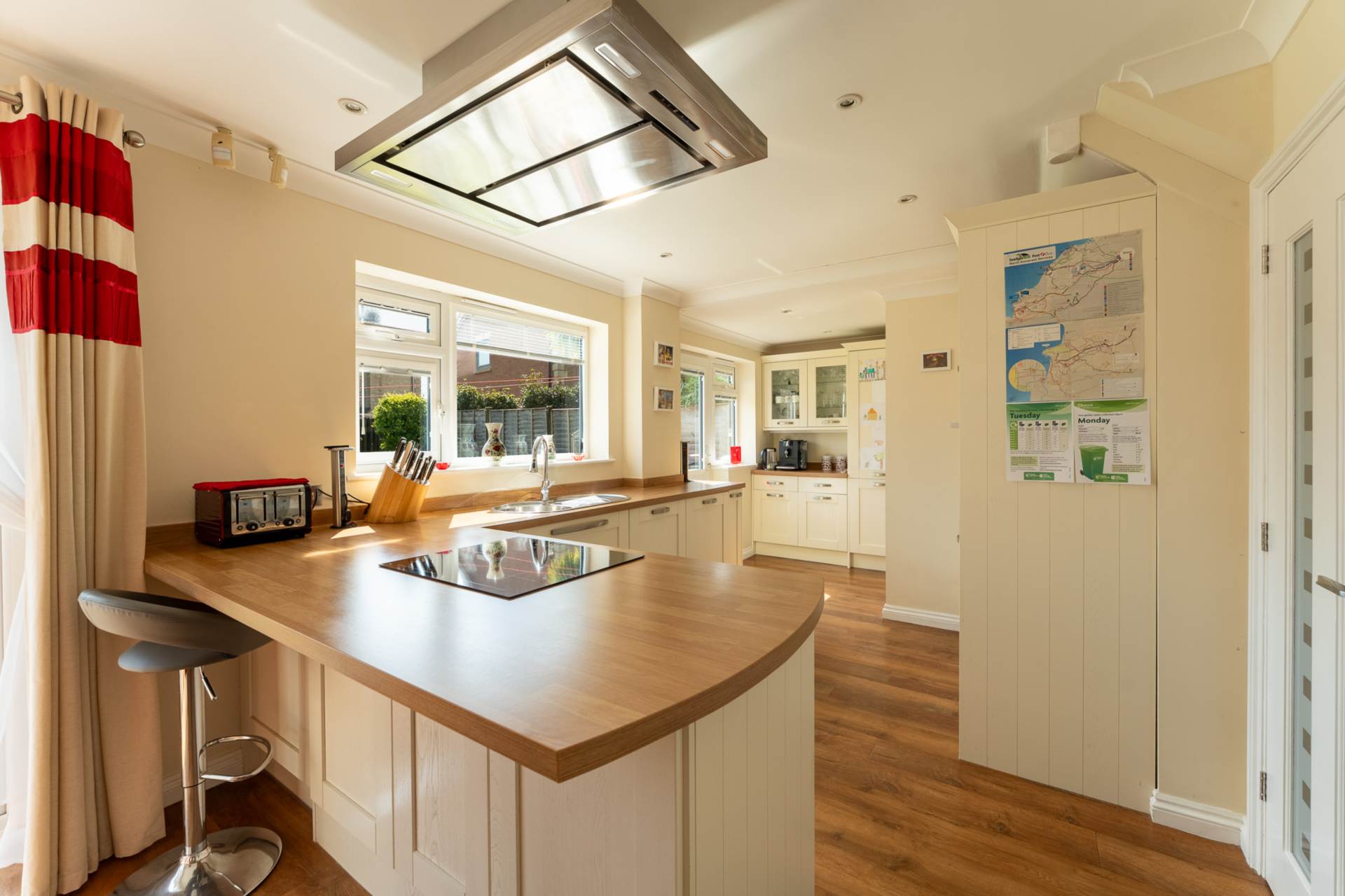 Bluebell Road, Wick St Lawrence - Perfect Family Home, Image 6