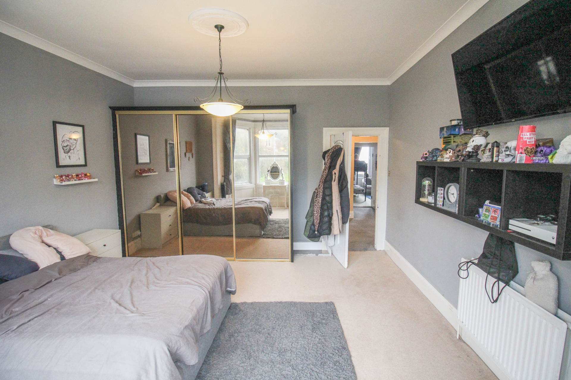 Hillside**3 Double Bedrooms**Sea Views**Super Location**, Image 12