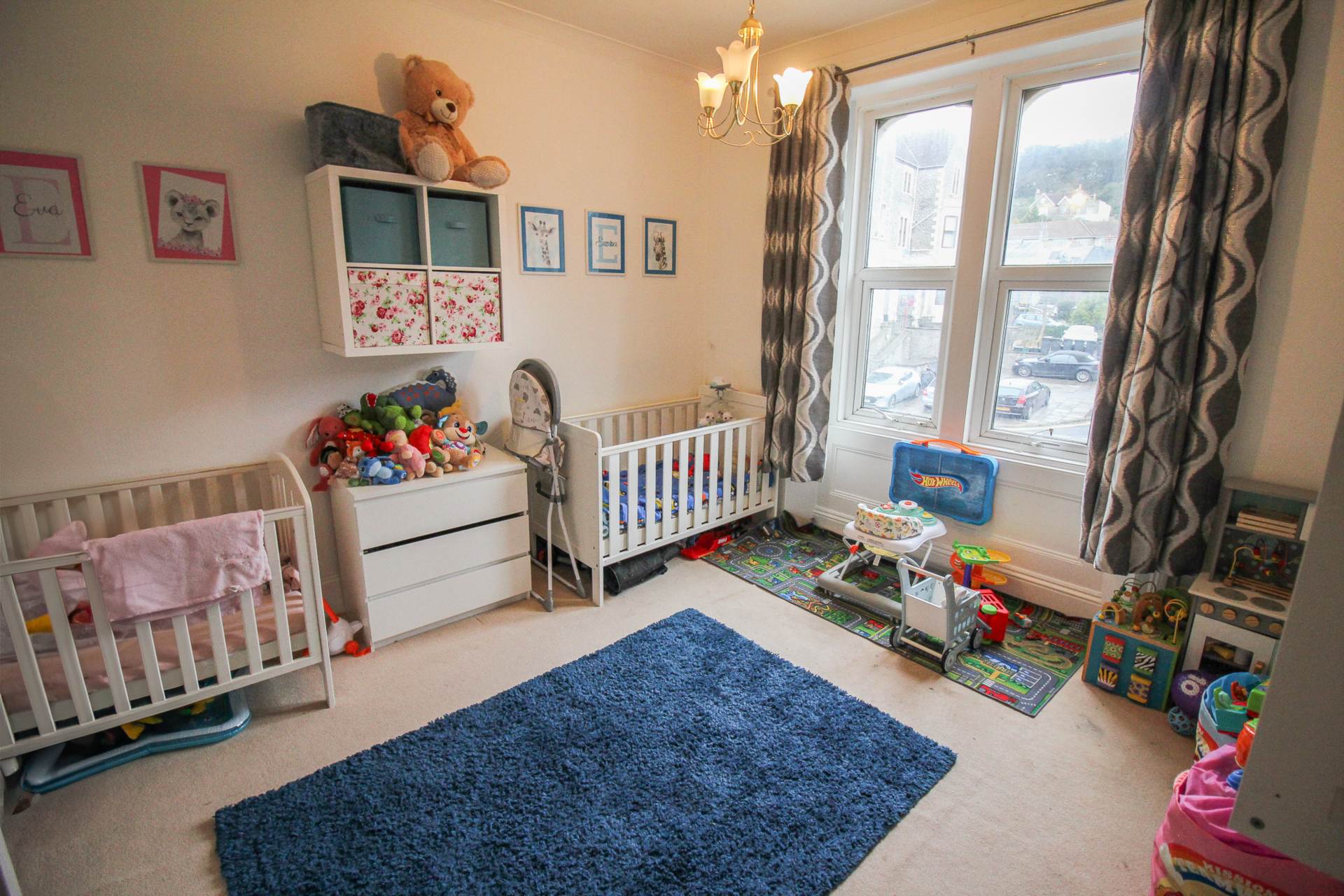 Hillside**3 Double Bedrooms**Sea Views**Super Location**, Image 13
