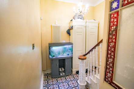 Hillside**3 Double Bedrooms**Sea Views**Super Location**, Image 2