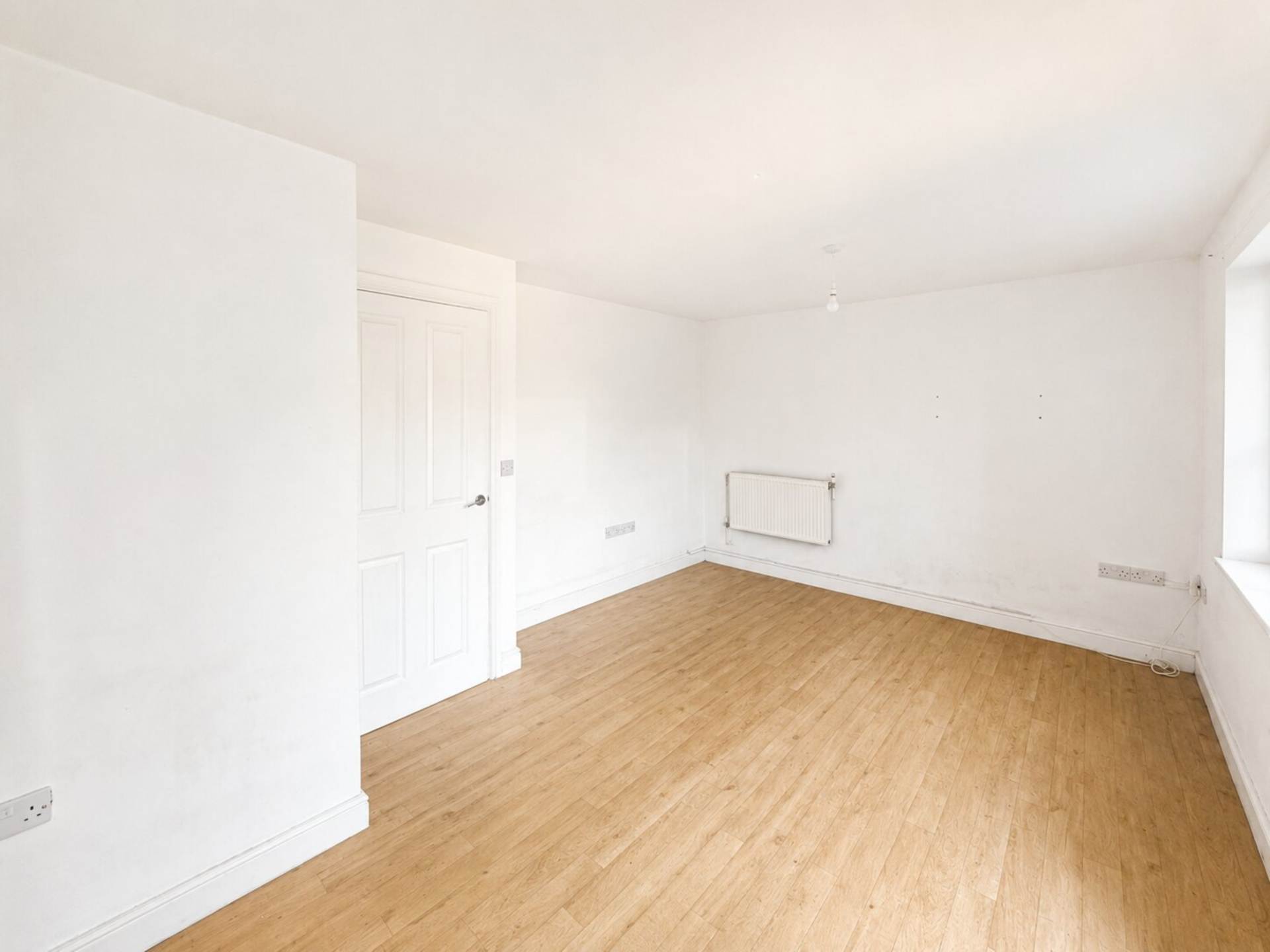 Nin Court, Worle, Image 10