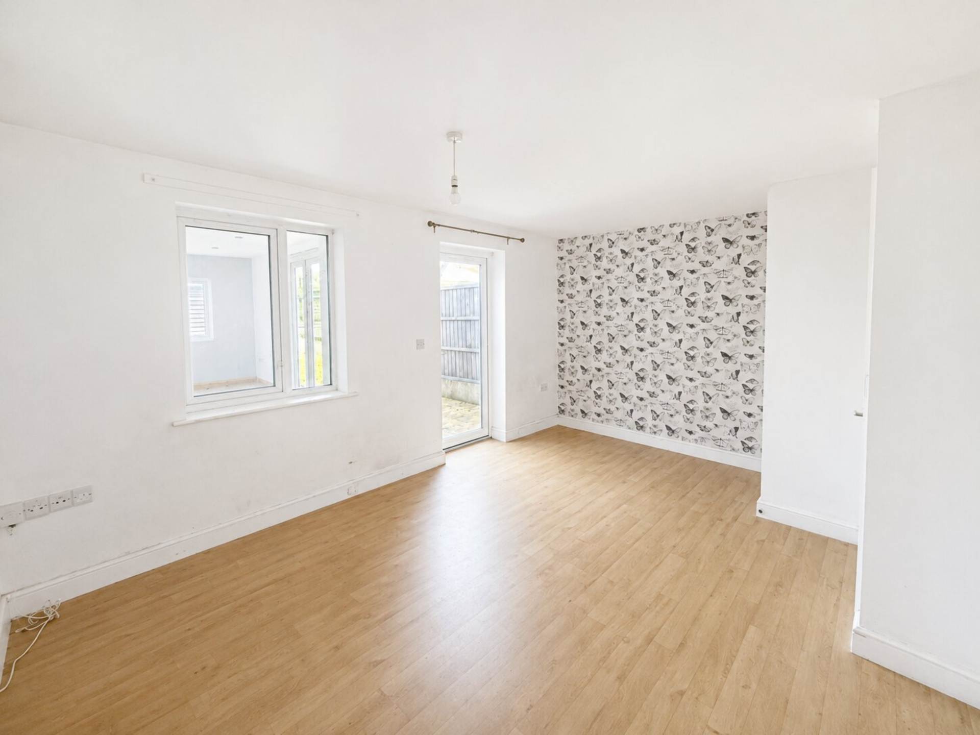 Nin Court, Worle, Image 4