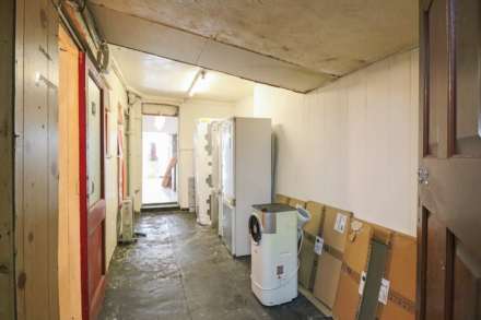 Meadow Street, Freehold Shop - Residential Potential, Image 10