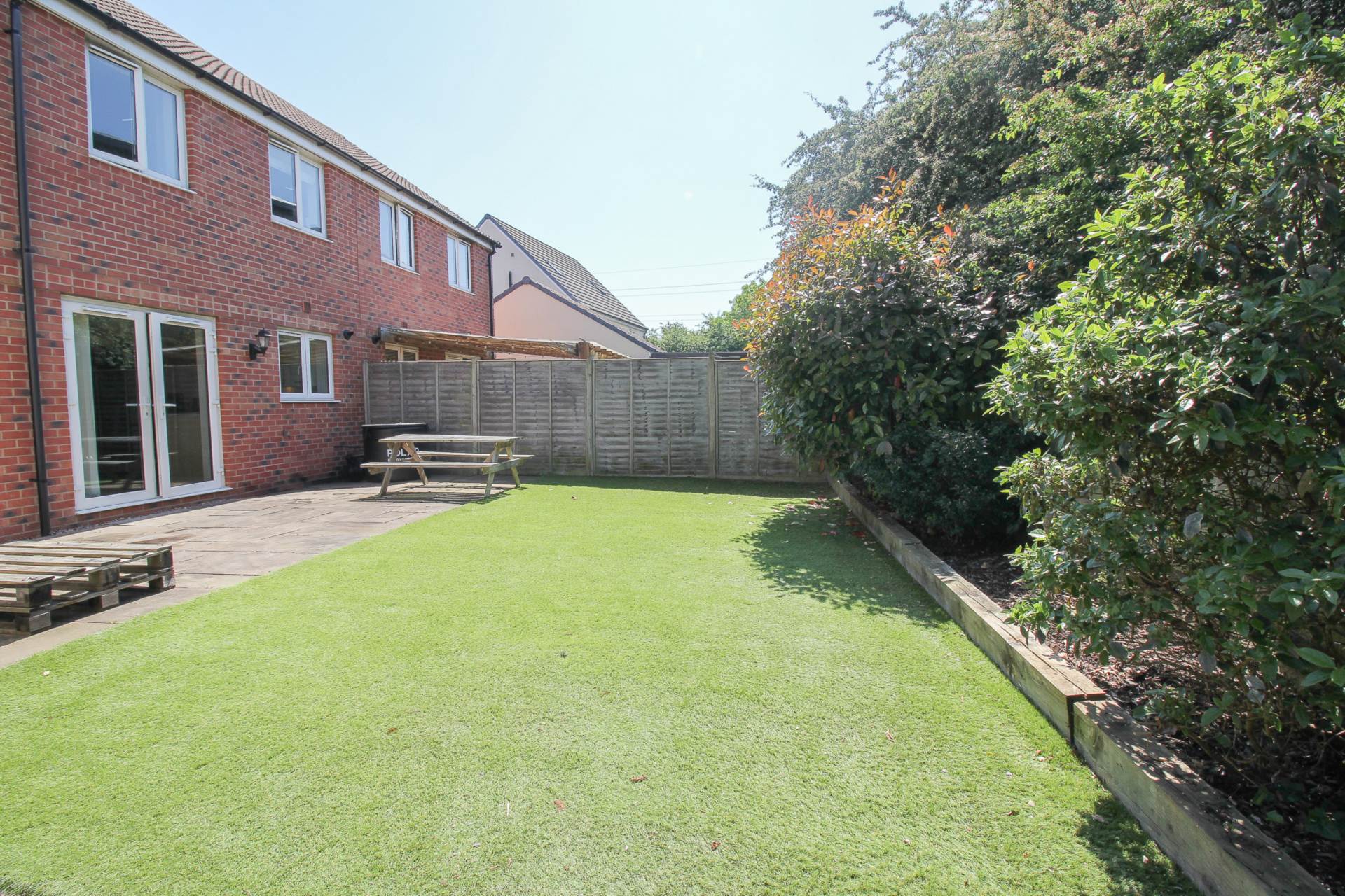 Diamond Batch**Worle**Beautifully Presented**Large Garden**, Image 18