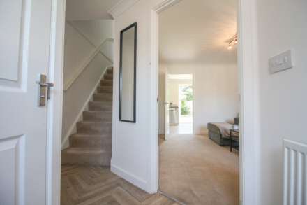 Diamond Batch**Worle**Beautifully Presented**Large Garden**, Image 3