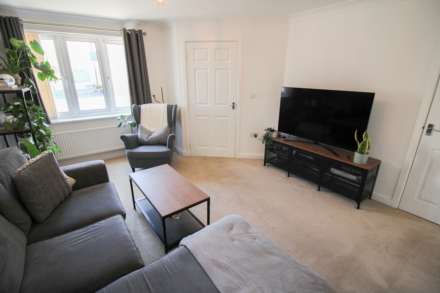 Diamond Batch**Worle**Beautifully Presented**Large Garden**, Image 8