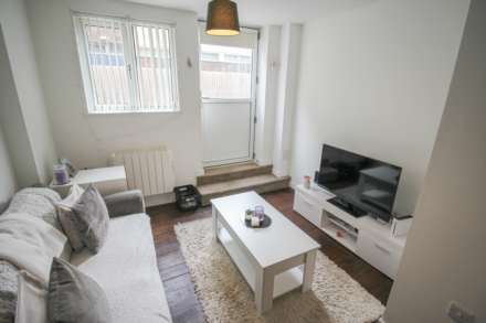 Central Location**Old Library Building**Duplex Apartment**, Image 2