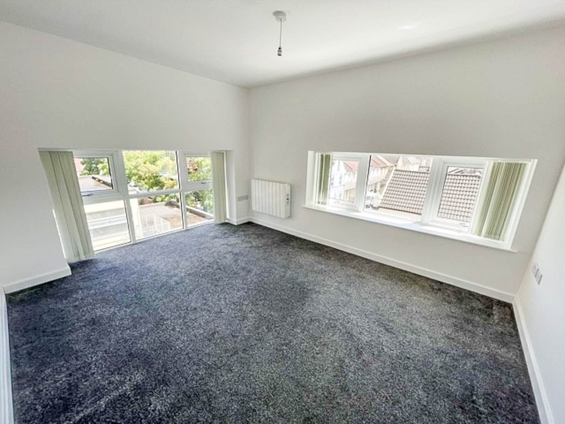 Weston-super-Mare**Open Plan Living**Two Double Bedrooms**Centrally Located**, Image 5