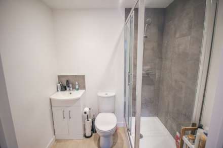 Weston-super-Mare**Open Plan Living**Two Double Bedrooms**Centrally Located**, Image 7