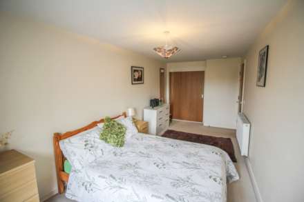 Clarence Place**Stunningly Presented**Highly Regarded Development**Fabulous Location**, Image 11