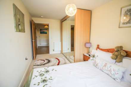Clarence Place**Stunningly Presented**Highly Regarded Development**Fabulous Location**, Image 13