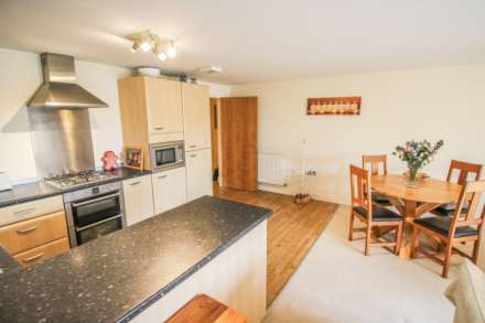 Clarence Place**Stunningly Presented**Highly Regarded Development**Fabulous Location**, Image 5