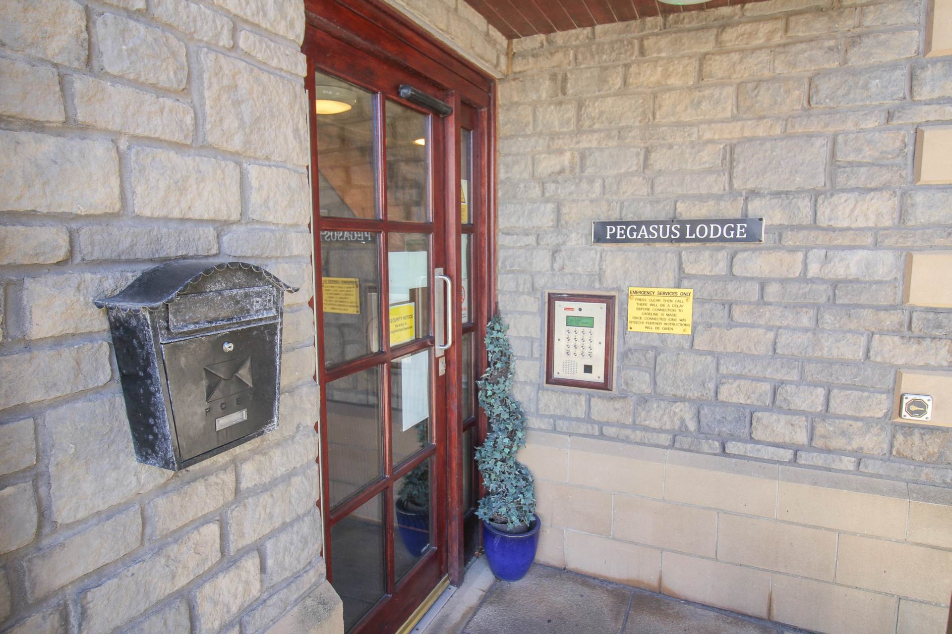 Pegasus Lodge**Beautifully Presented**Over 60's**2 Minutes to Beach**, Image 14
