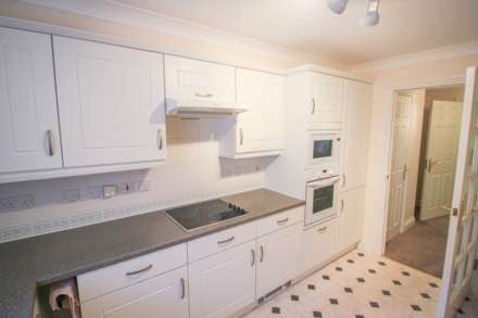 Pegasus Lodge**Beautifully Presented**Over 60's**2 Minutes to Beach**, Image 7
