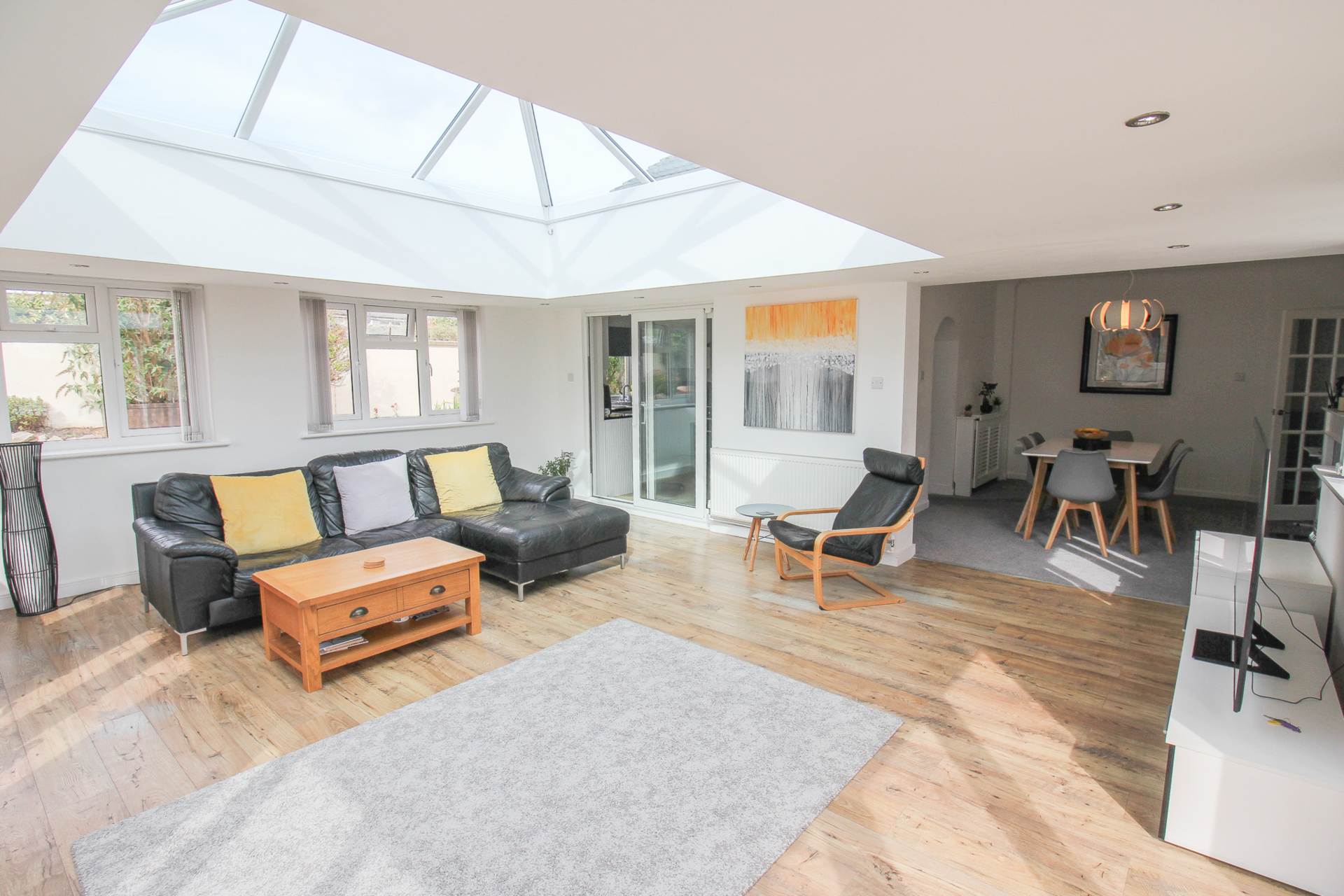 Brean**Absolutely Stunning**Ideal for Dual Occupancy**1 Minute to Beach**, Image 3