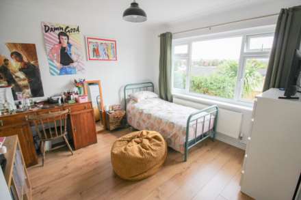 Brean**Absolutely Stunning**Ideal for Dual Occupancy**1 Minute to Beach**, Image 19