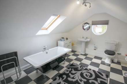 Brean**Absolutely Stunning**Ideal for Dual Occupancy**1 Minute to Beach**, Image 26