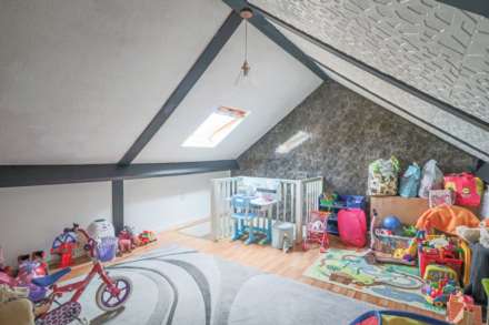 Brighton Road, South Ward - Modern Maisonette Flat, Image 10