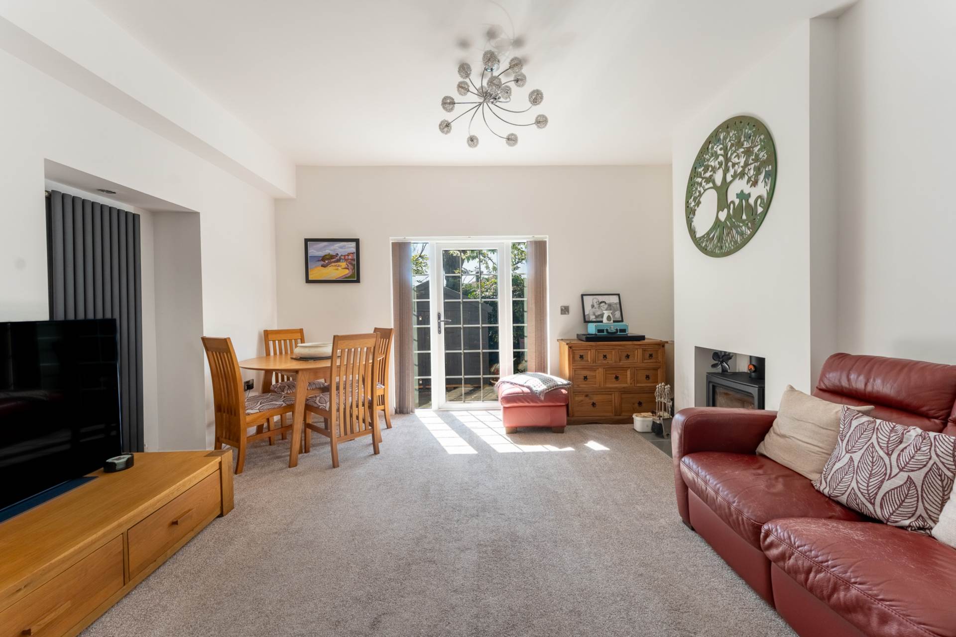 Bristol Road Lower, Stunningly Presented Detached Bungalow, Image 6