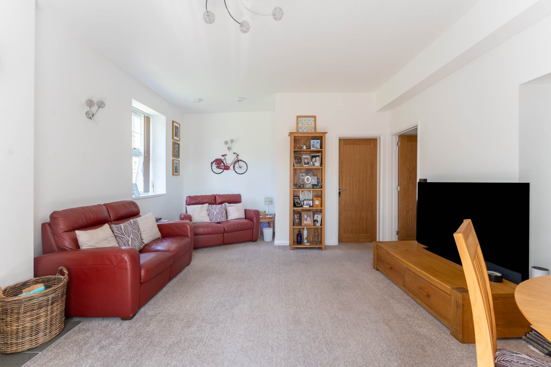 Bristol Road Lower, Stunningly Presented Detached Bungalow, Image 7