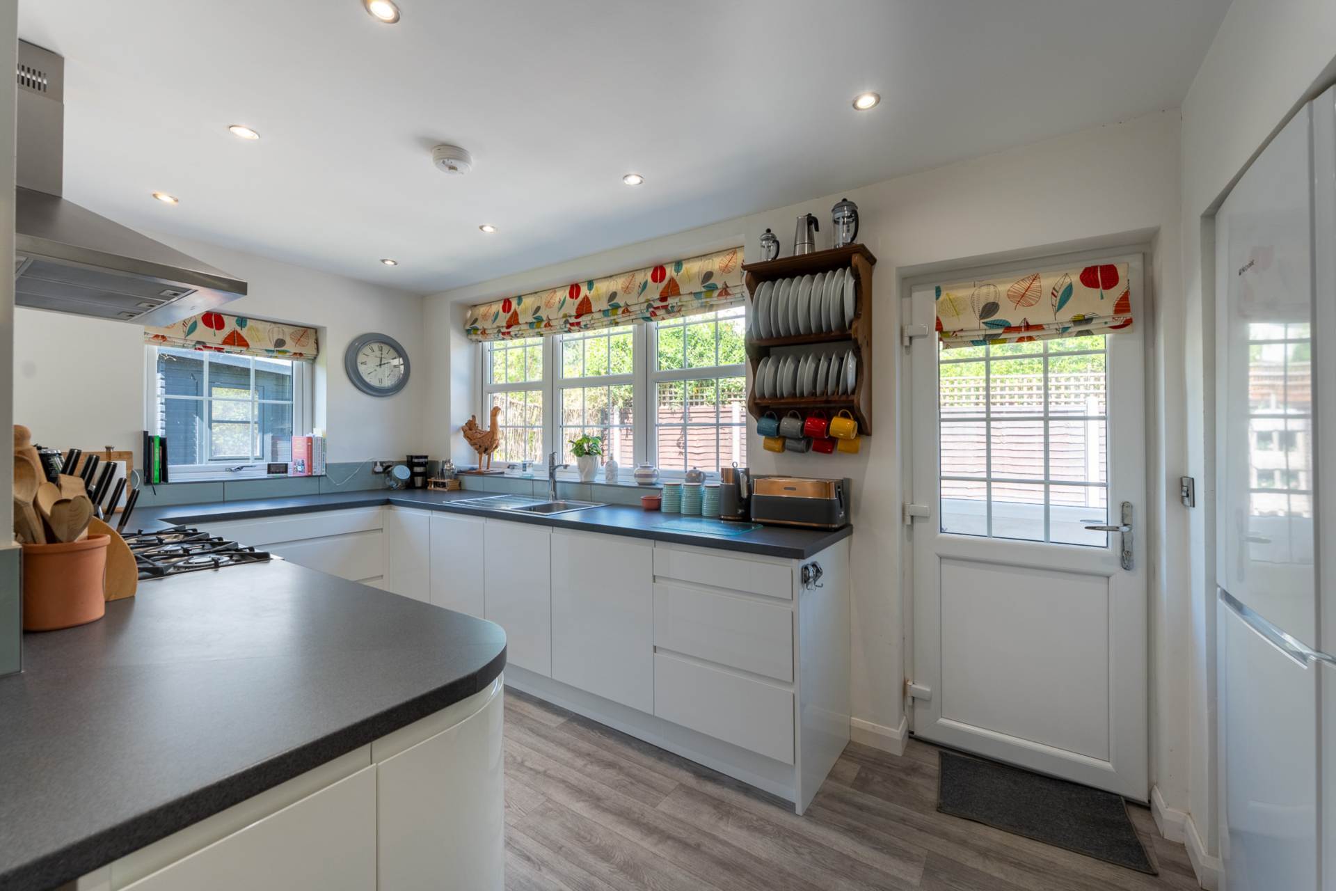 Bristol Road Lower, Stunningly Presented Detached Bungalow, Image 8