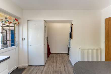 Bristol Road Lower, Stunningly Presented Detached Bungalow, Image 11