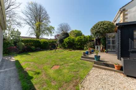 Bristol Road Lower, Stunningly Presented Detached Bungalow, Image 12