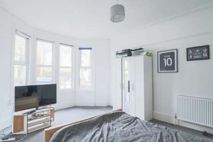 Moorland Road, South Ward, Image 3
