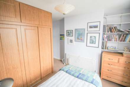 Totterdown Road**South Ward**3 Bedrooms**, Image 12