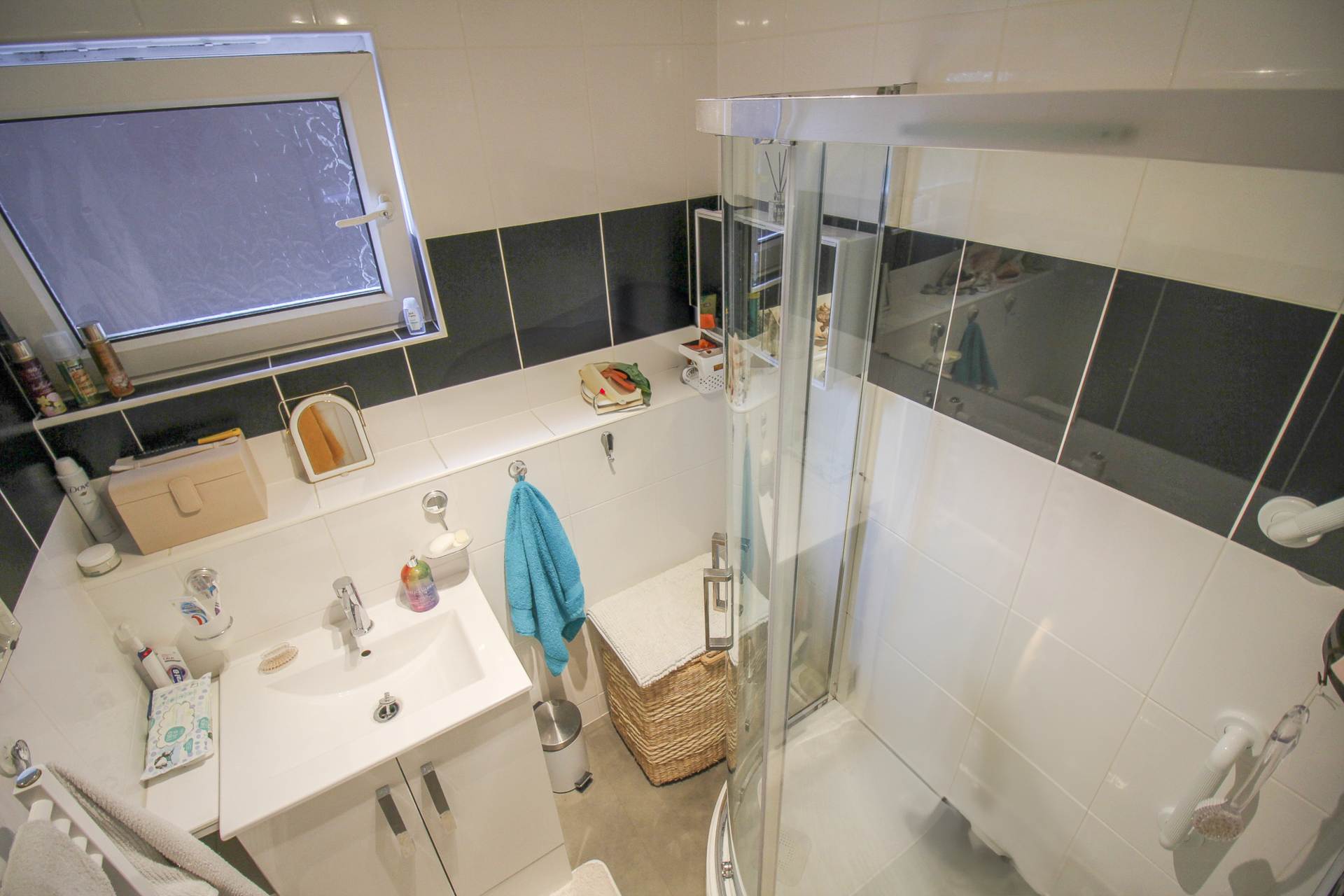 Kingsholme Court, Hillside**Spacious Two Bedroom Flat**Well Presented Throughout**, Image 12