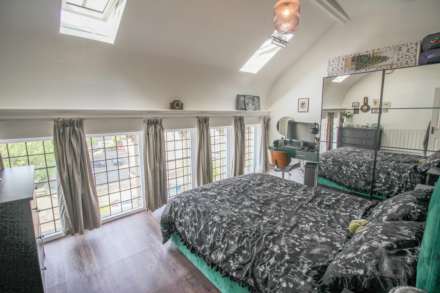 Boulevard**Beautifully Presented**, Image 10