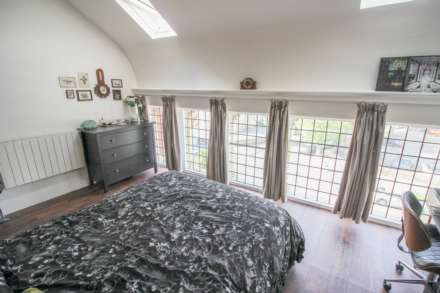 Boulevard**Beautifully Presented**, Image 11