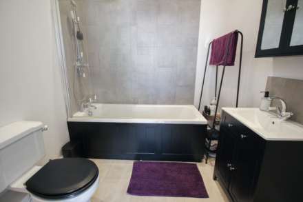 Boulevard**Beautifully Presented**, Image 12