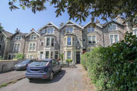 Shrubbery Terrace**Superb Hillside Location**