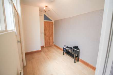 Shrubbery Terrace**Superb Hillside Location**, Image 10