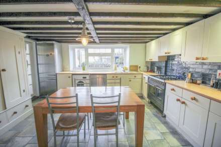 **Cheddar**Wonderful Period Features**Short Level Walk to Village Centre**, Image 7